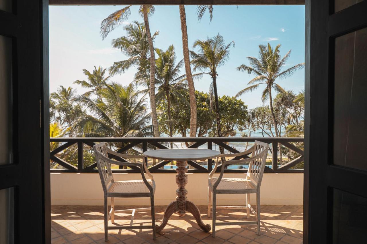 Naomi Beach Hotel Weligama Exterior foto