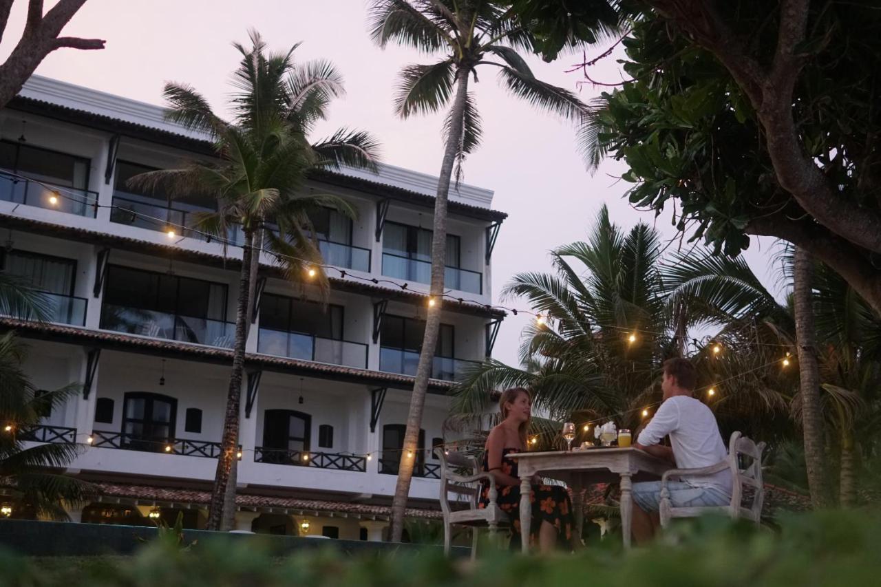 Naomi Beach Hotel Weligama Exterior foto