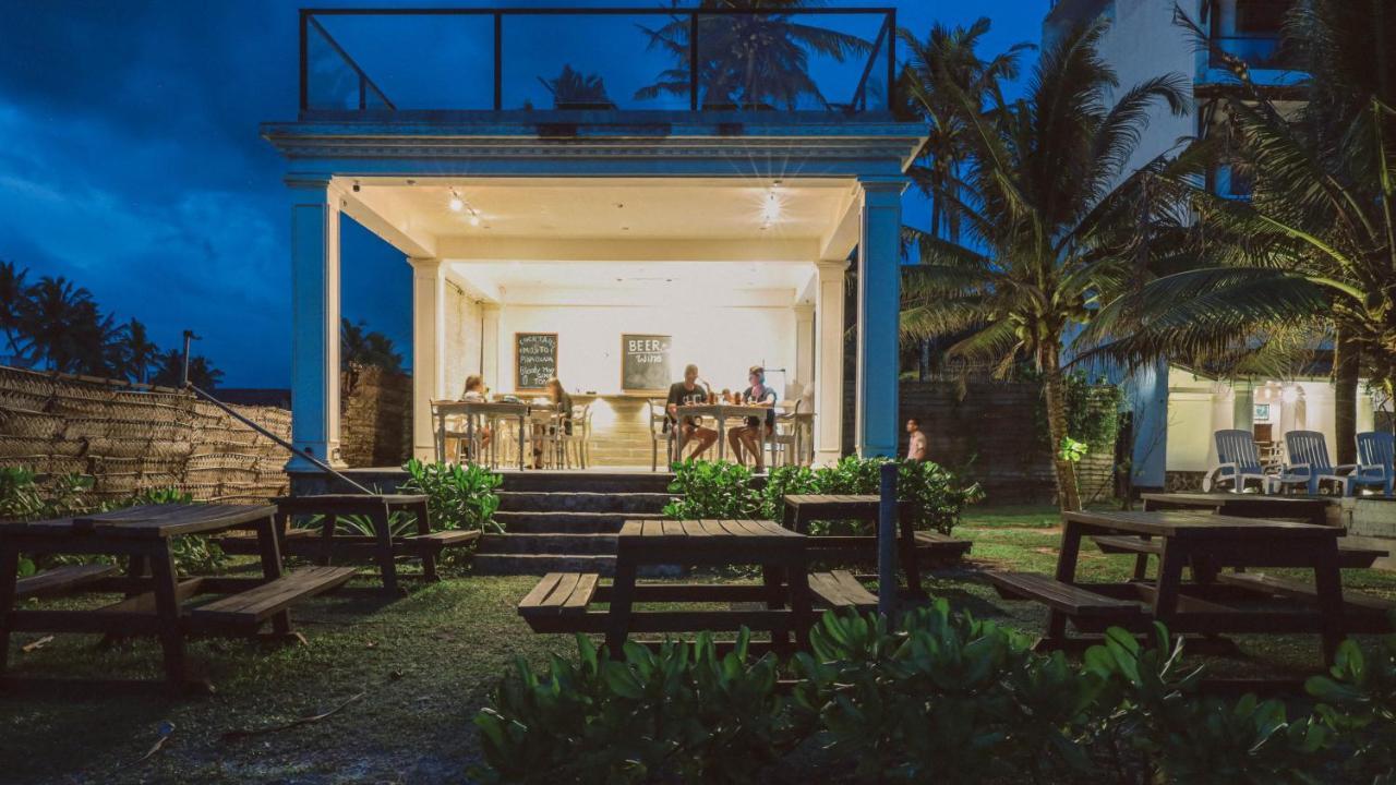 Naomi Beach Hotel Weligama Exterior foto