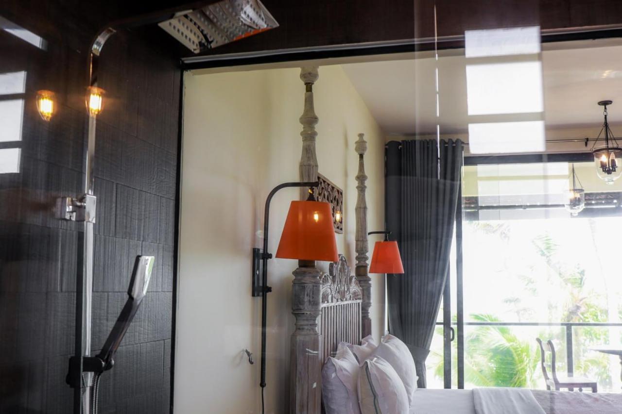 Naomi Beach Hotel Weligama Exterior foto